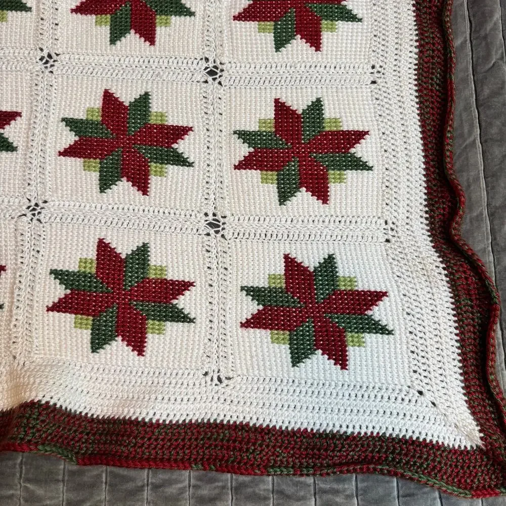 Handmade VTG Crochet Knit Christmas Star Quilt Holiday Poinsettia Afghan Blanket